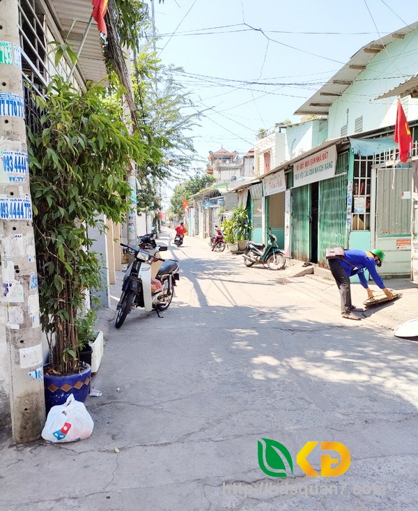 Bán nhà 1 lầu hẻm 1115 Huỳnh Tấn Phát quận 7.